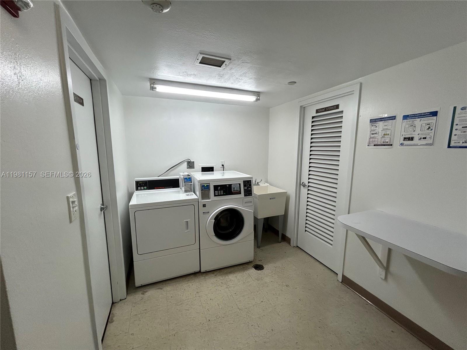 CORONADO CONDO- TOWER II - Residential Lease