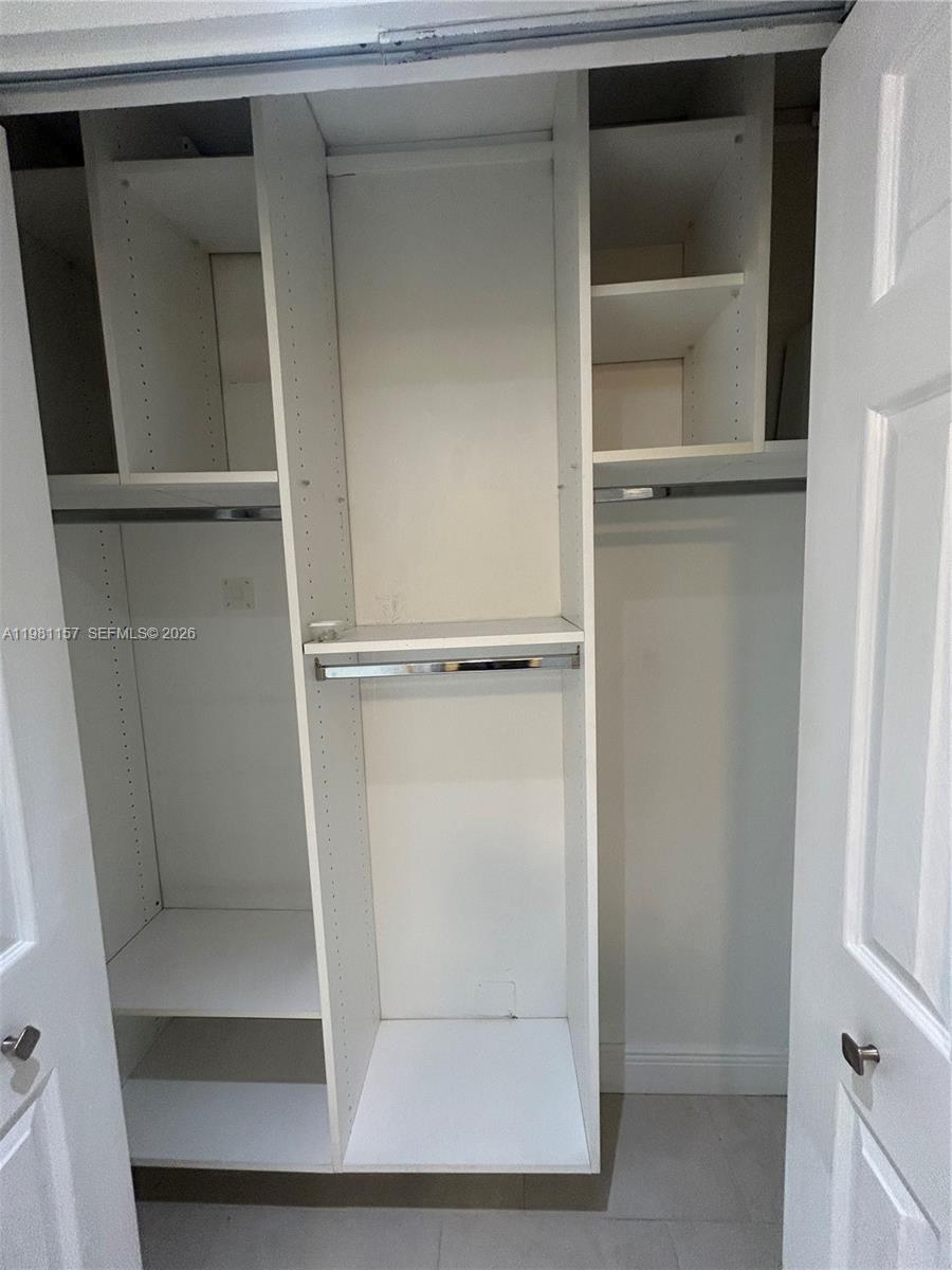 CORONADO CONDO- TOWER II - Residential Lease