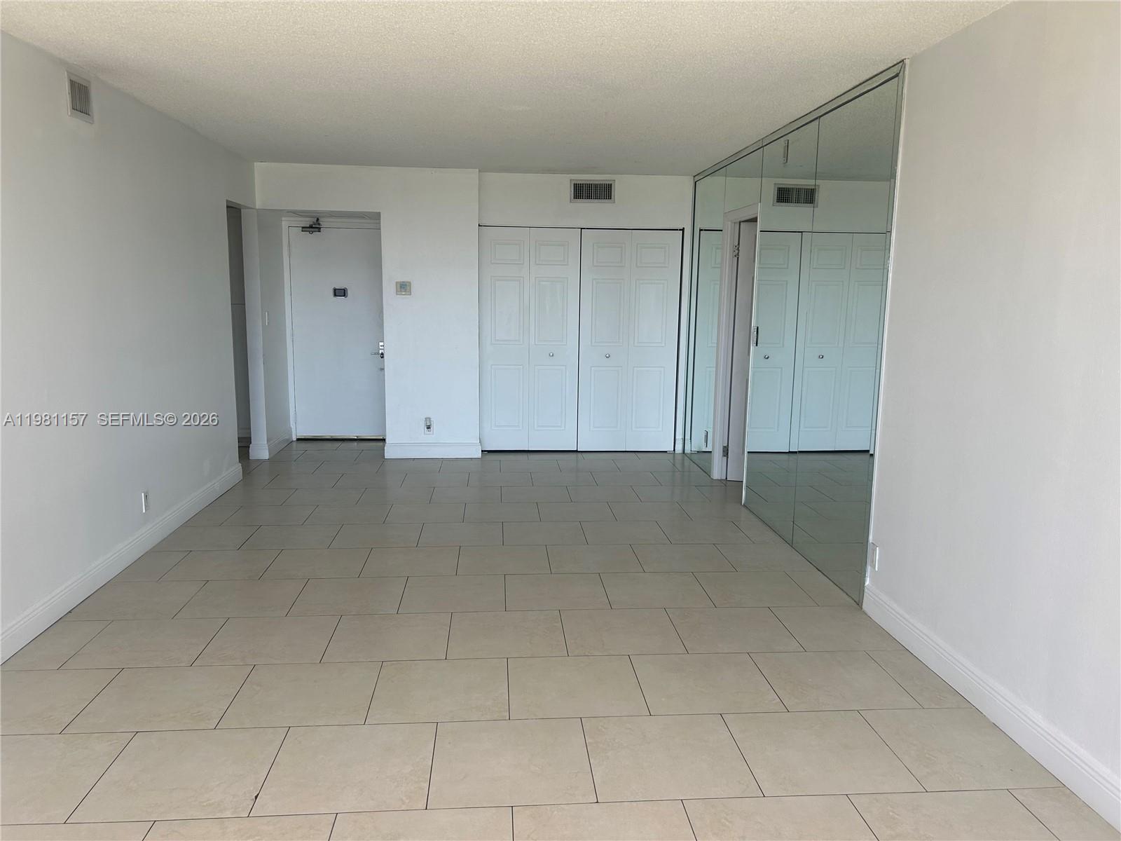 CORONADO CONDO- TOWER II - Residential Lease