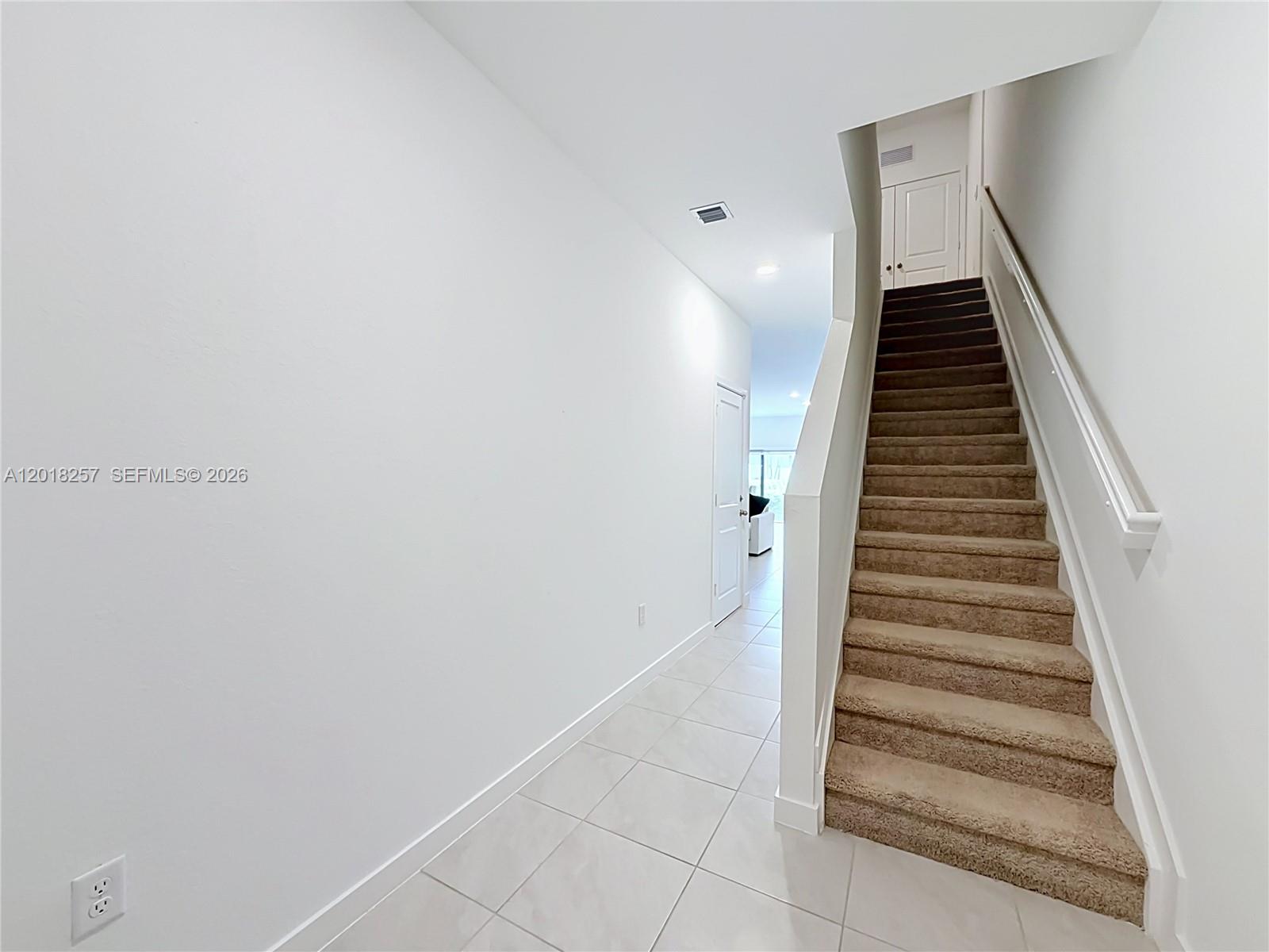 939 NW 3rd Ter 939