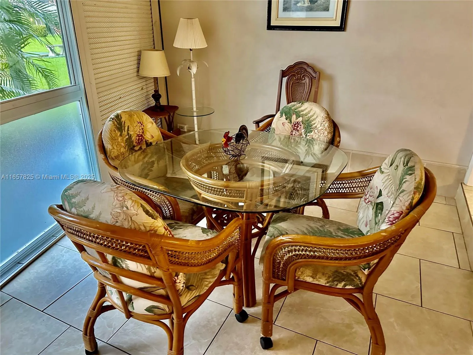 Hallandale Beach, Florida 33009, United States, 1 Bedroom Bedrooms, ,1 BathroomBathrooms,Residential,Pending,43922