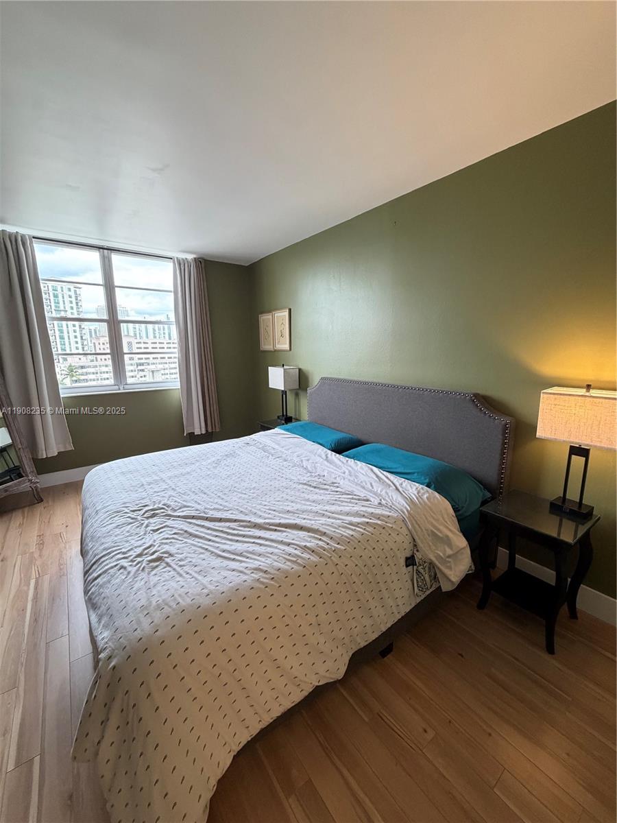 ARLEN HOUSE CONDO - Residential Lease