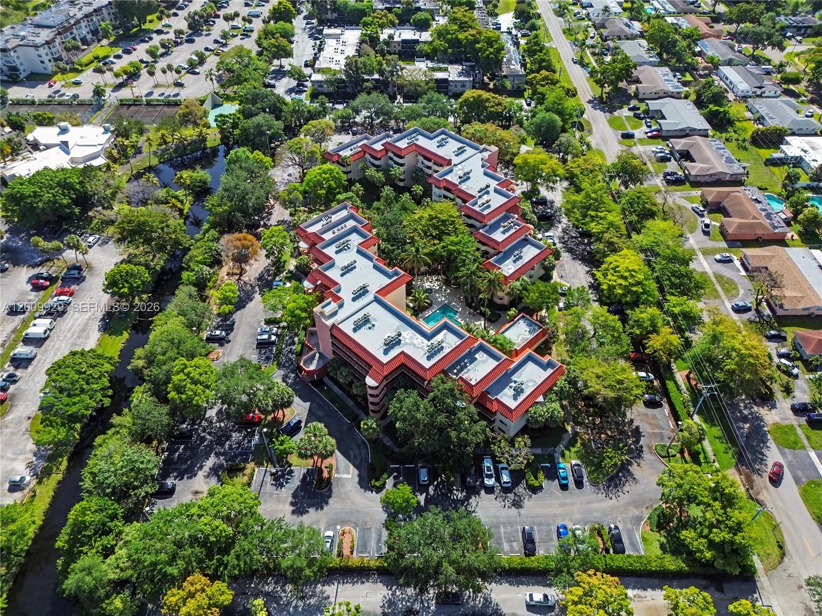 PLANTATION FOREST CONDO - Residential