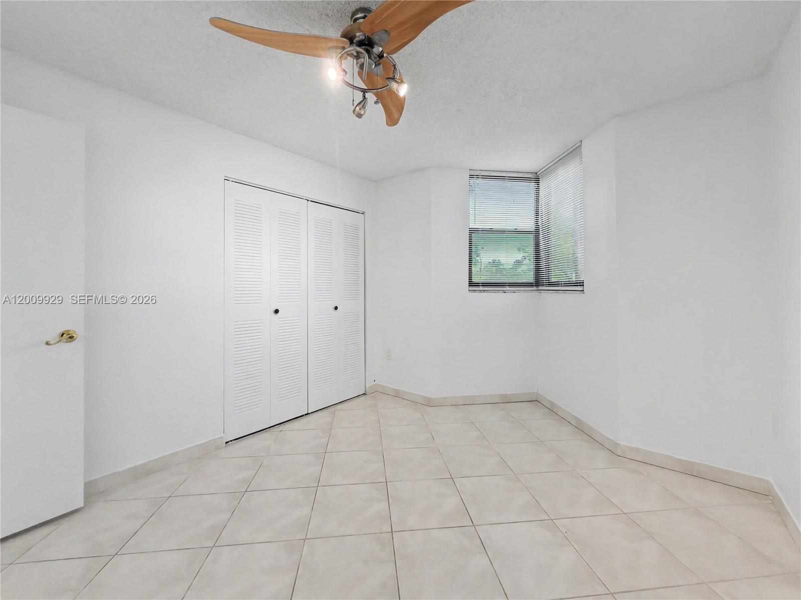 PLANTATION FOREST CONDO - Residential