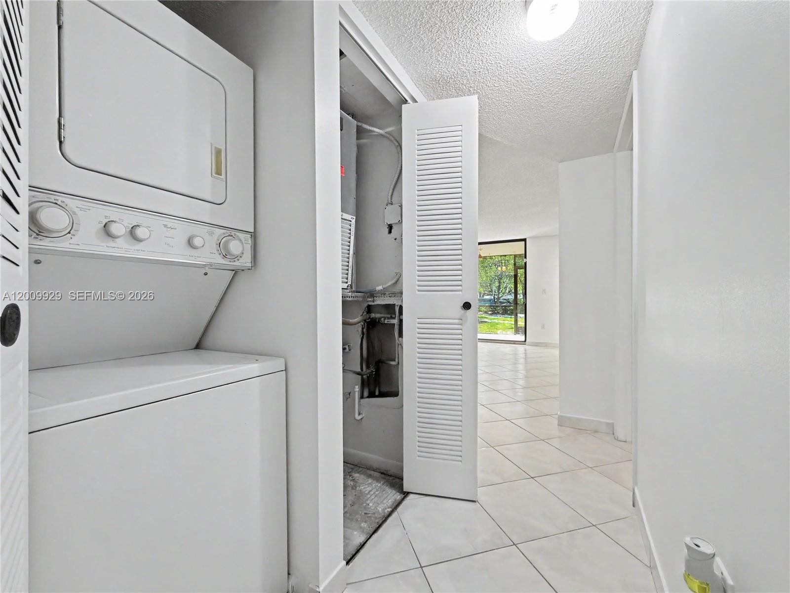 PLANTATION FOREST CONDO - Residential