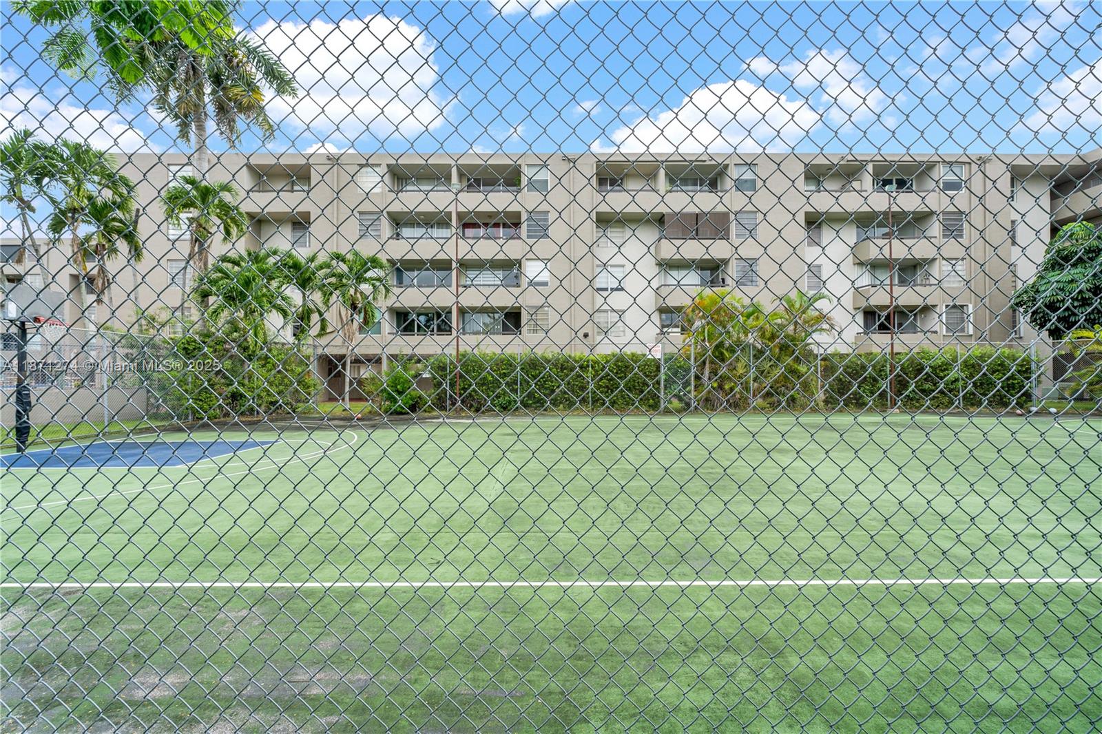 PINEBARK CONDO NO 1 - Residential