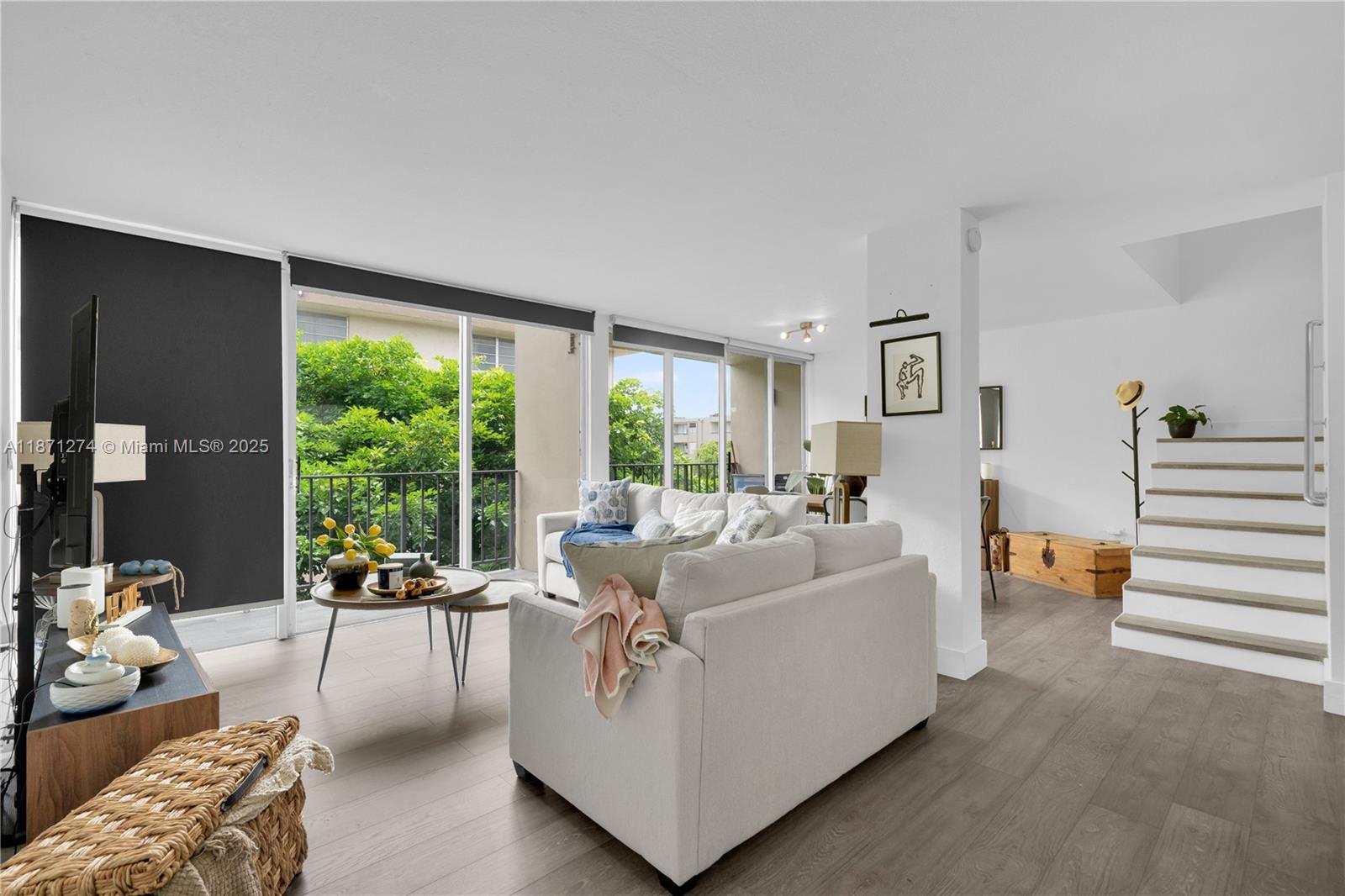 PINEBARK CONDO NO 1 - Residential