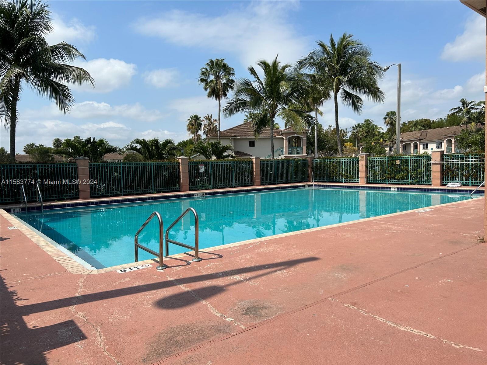 VENETIA GARDENS SOUTH CON - Residential Lease