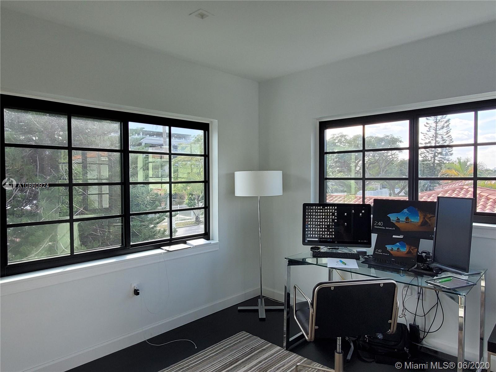 REVISED PLAT OF SHENANDOA - Residential