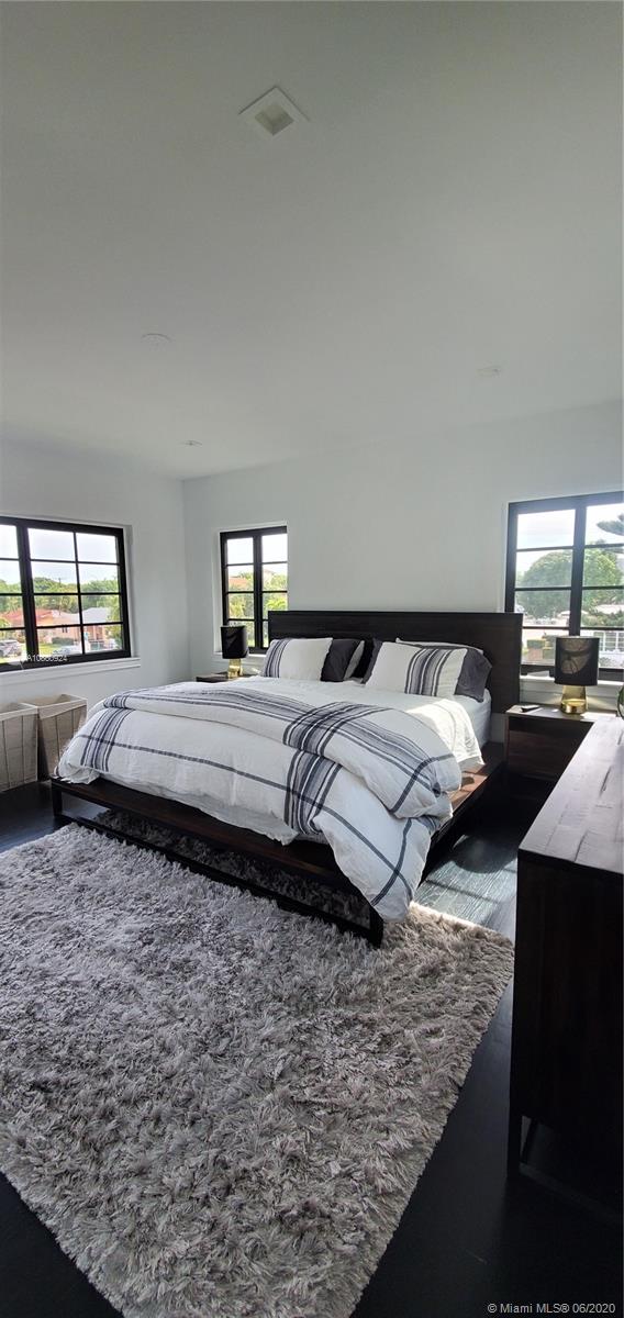 REVISED PLAT OF SHENANDOA - Residential