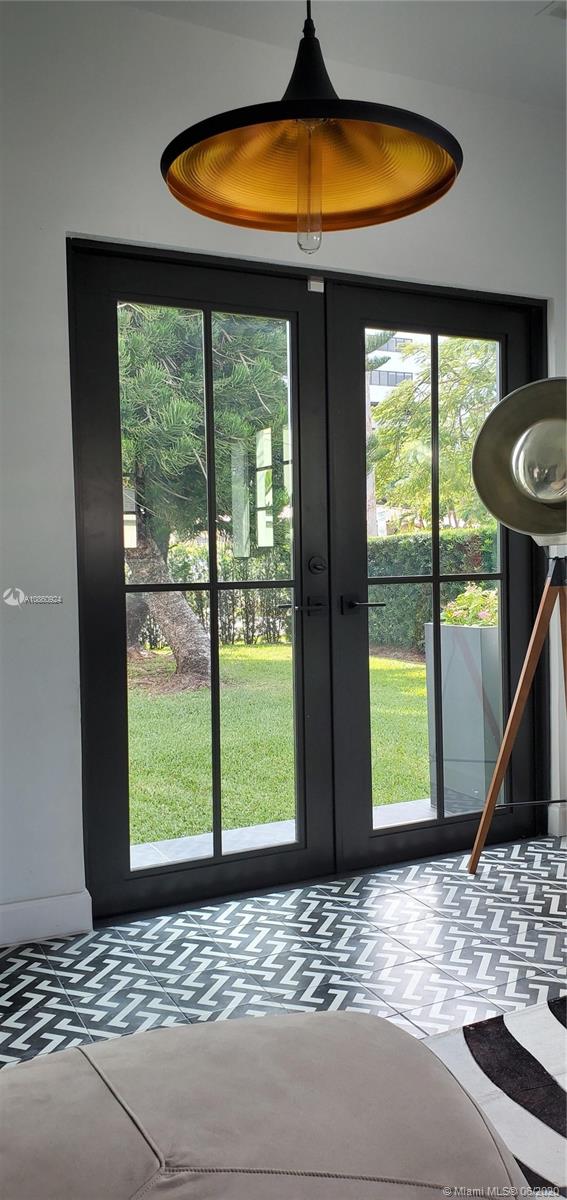 REVISED PLAT OF SHENANDOA - Residential