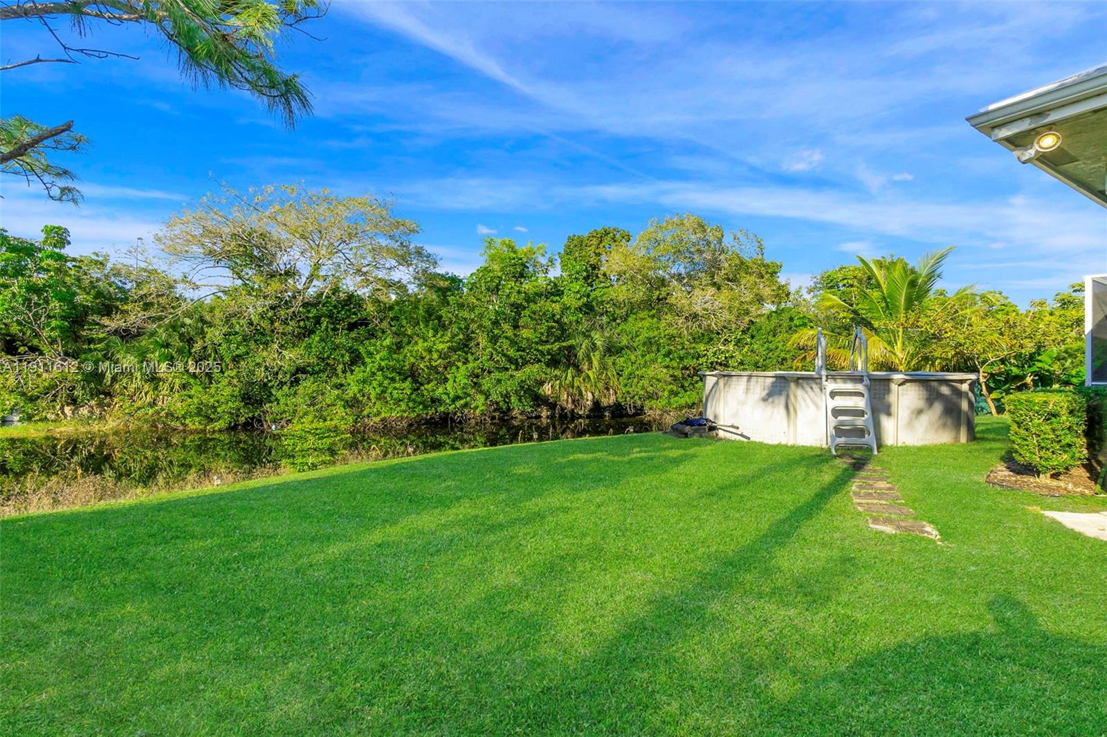 PINE RIDGE - Residential Lease