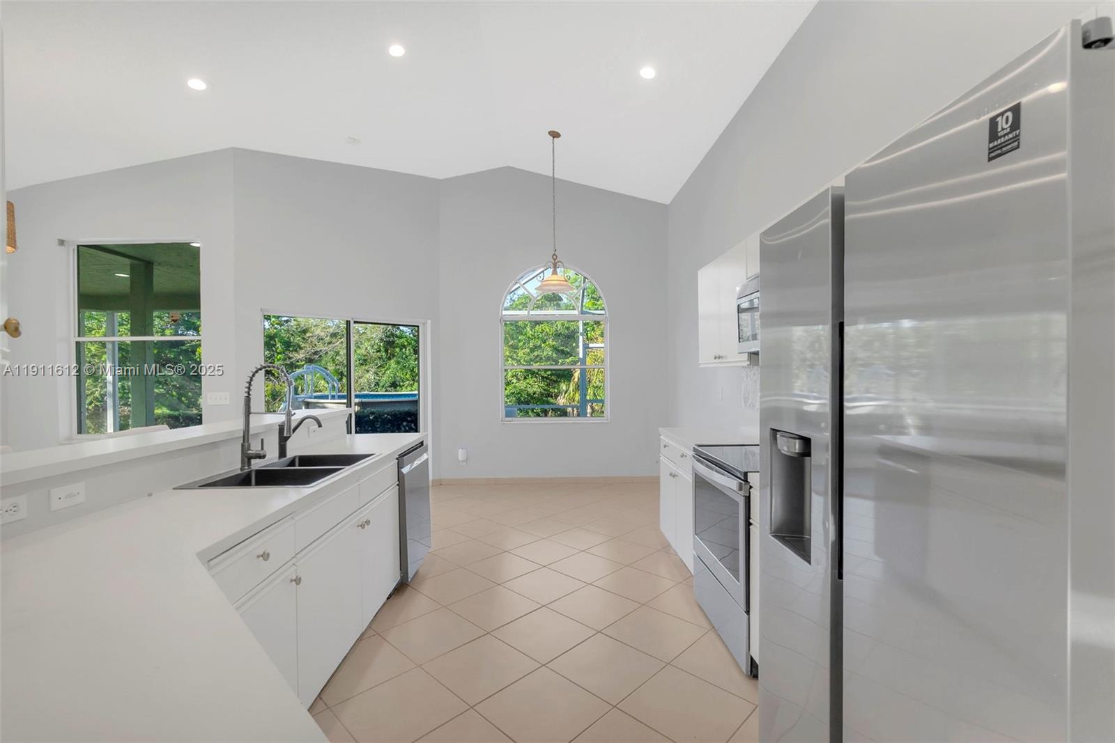 PINE RIDGE - Residential Lease