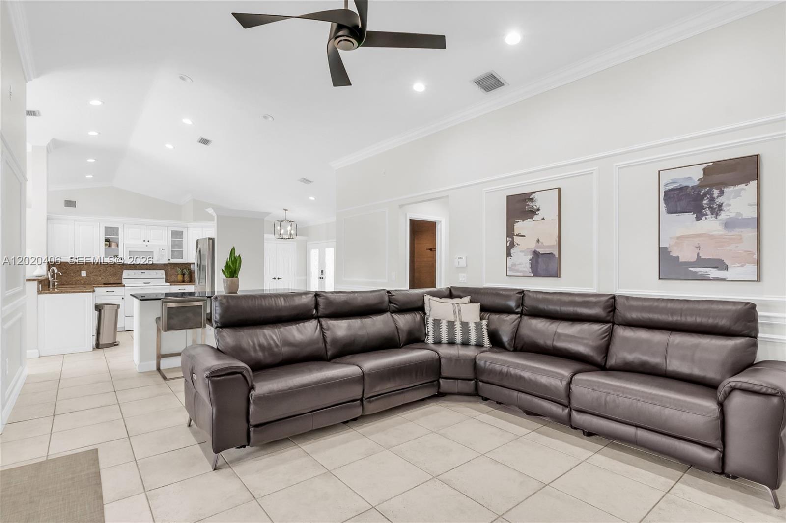 PASADENA AT CHAPEL TRAIL - Residential