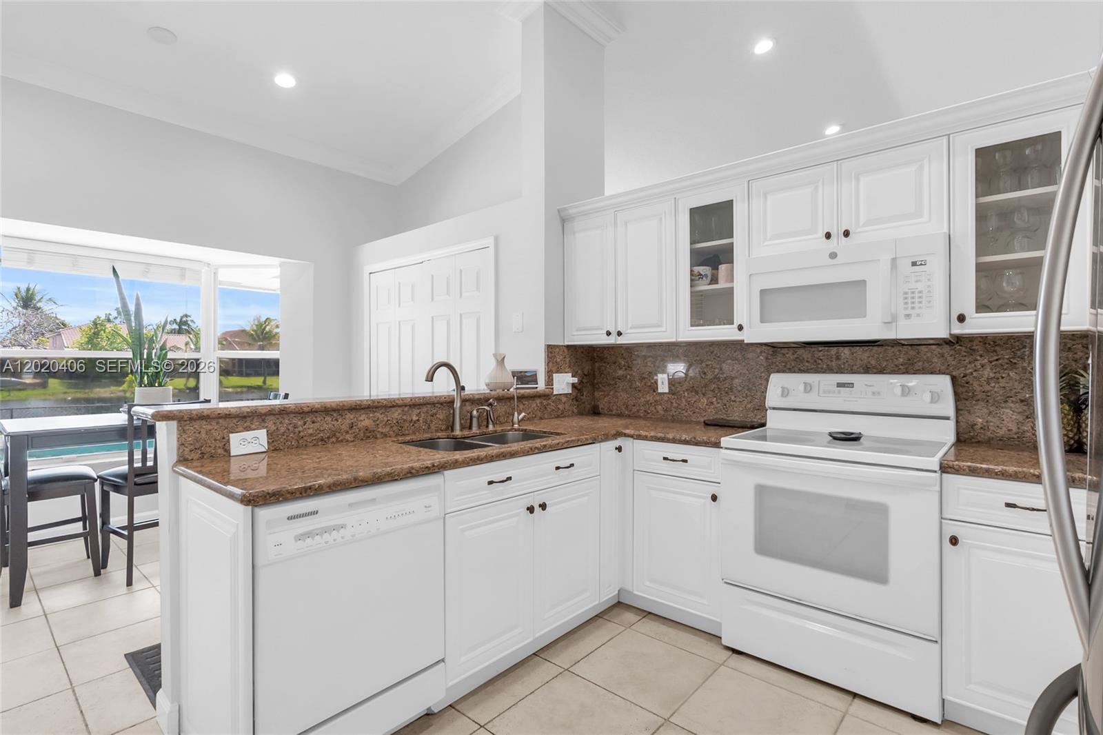 PASADENA AT CHAPEL TRAIL - Residential
