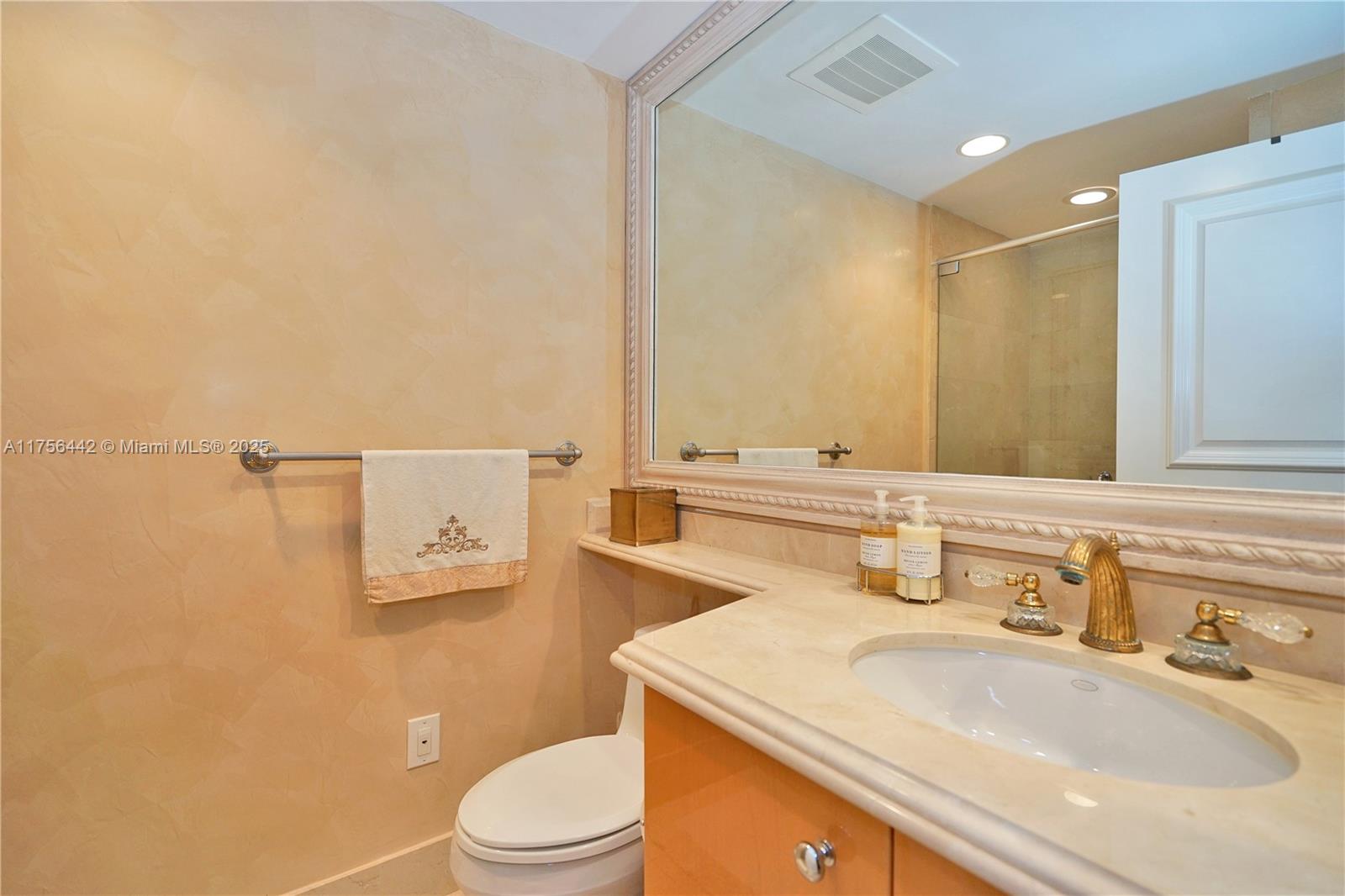ACQUALINA - Residential