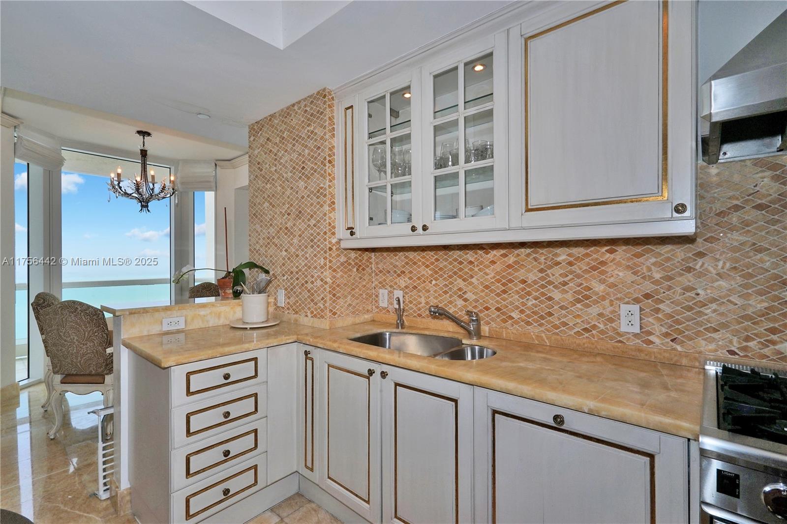 ACQUALINA - Residential