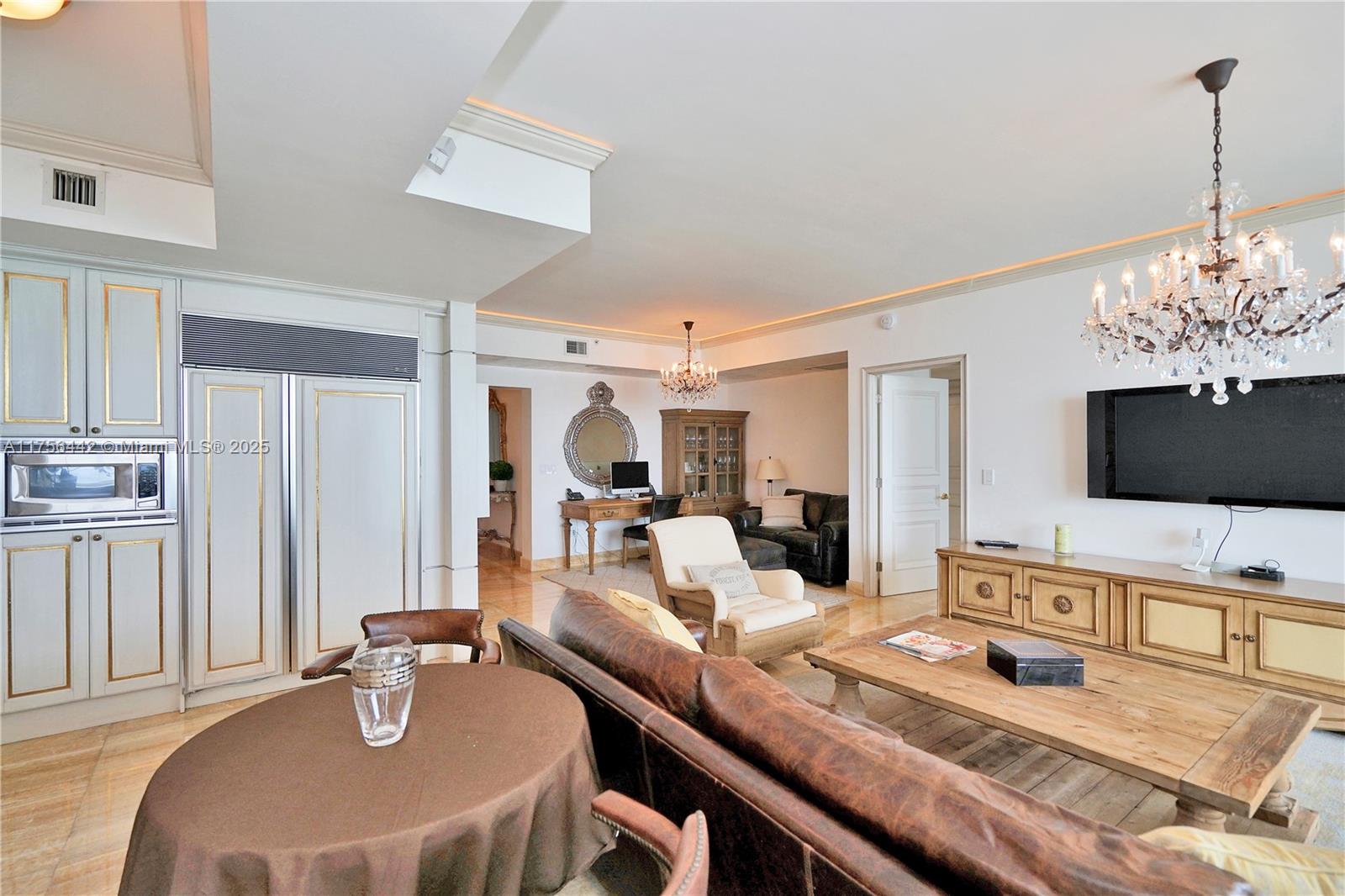 ACQUALINA - Residential