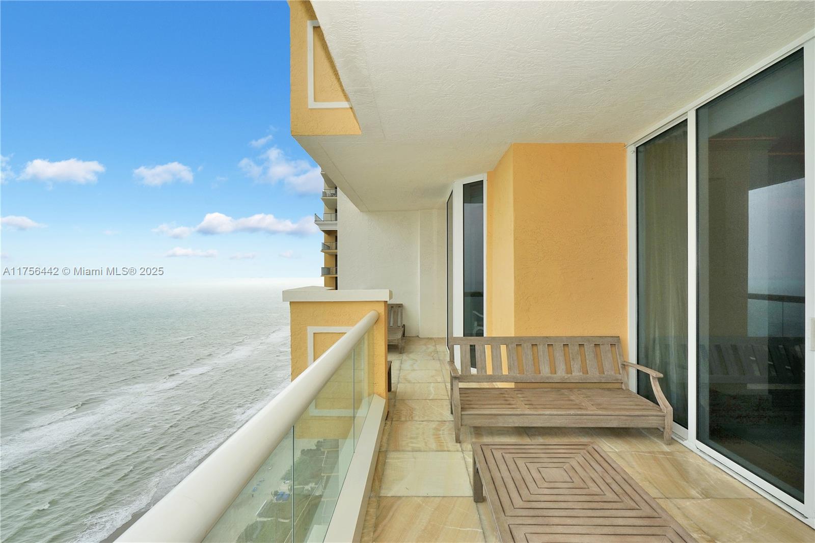 ACQUALINA - Residential