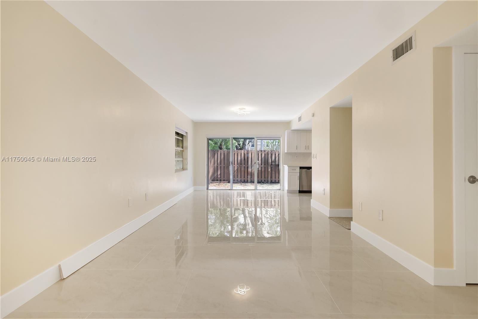 FLAMINGO GARDENS PHASE FO - Residential