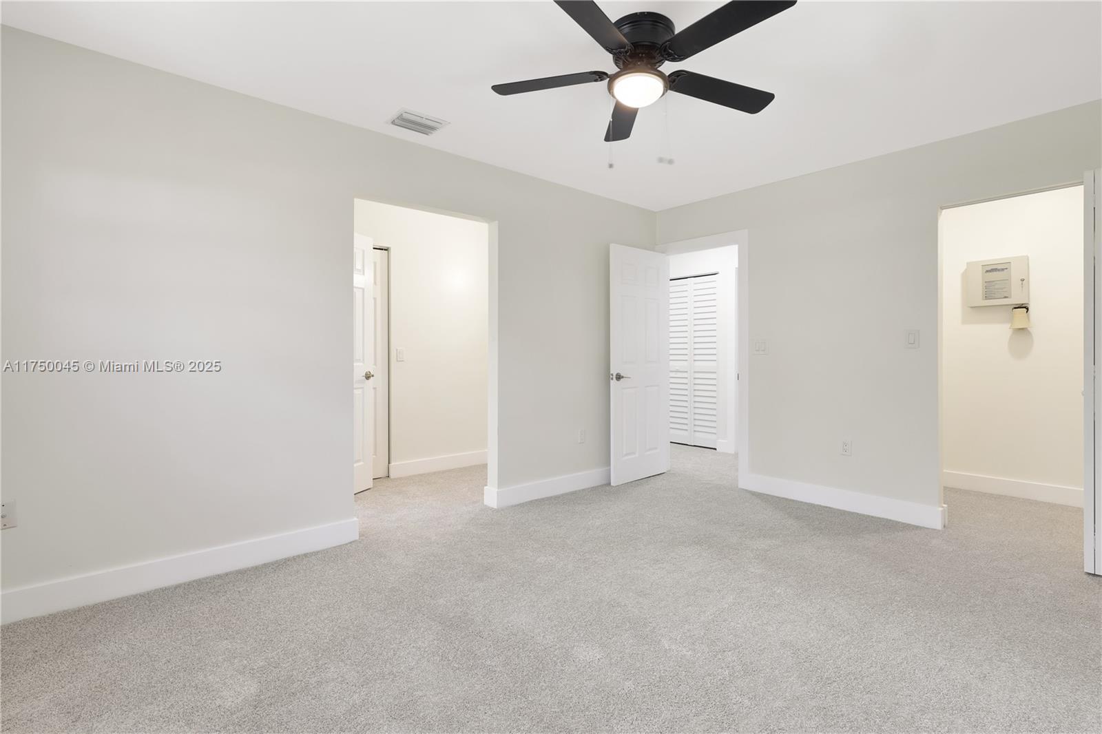 FLAMINGO GARDENS PHASE FO - Residential
