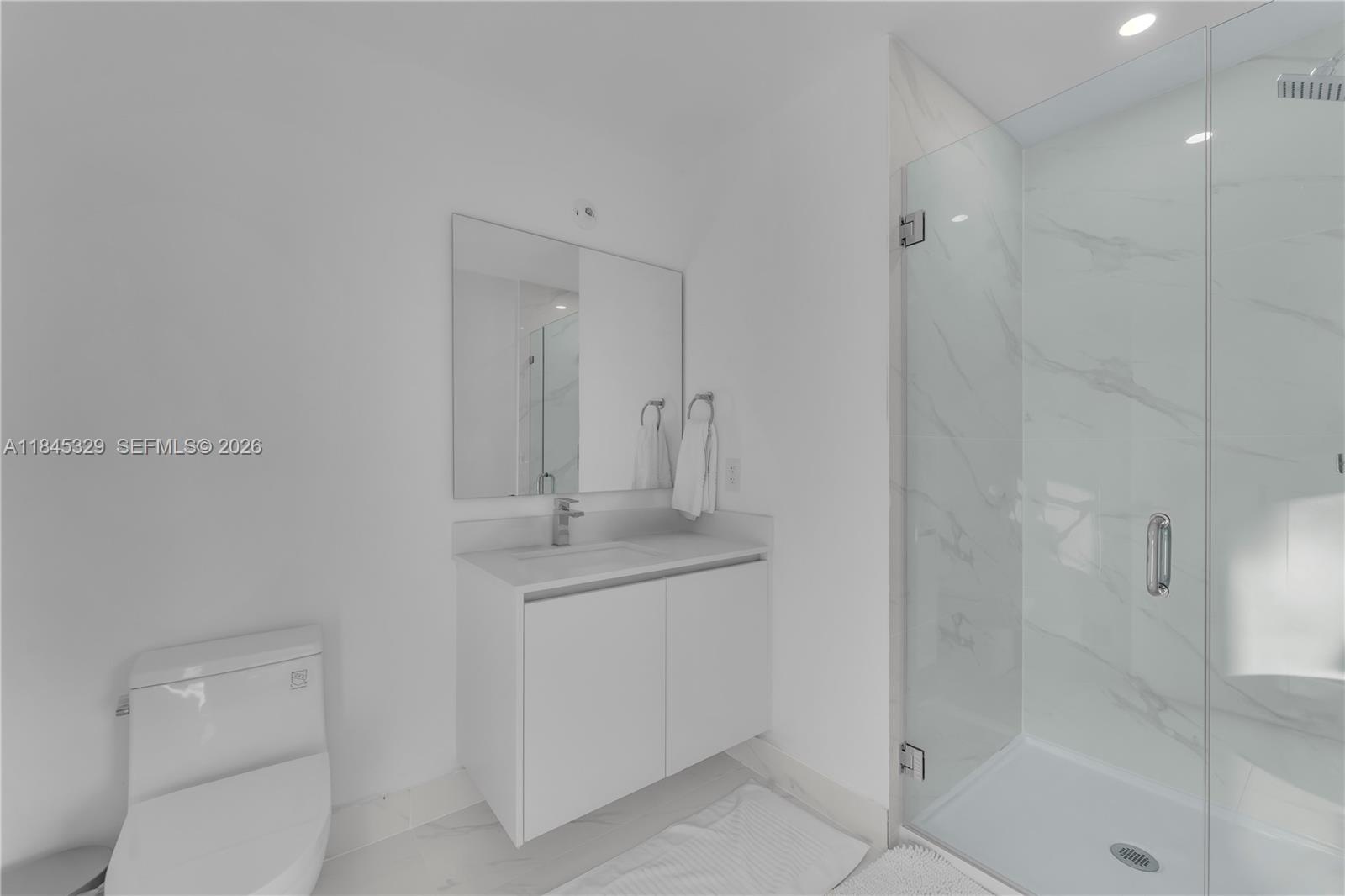 ARIA RESERVE - Residential