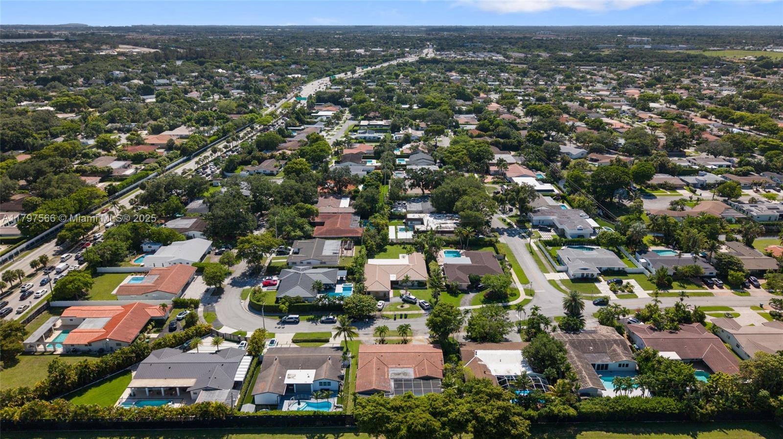 HIGHLAND OAK GARDENS SEC - Residential Lease