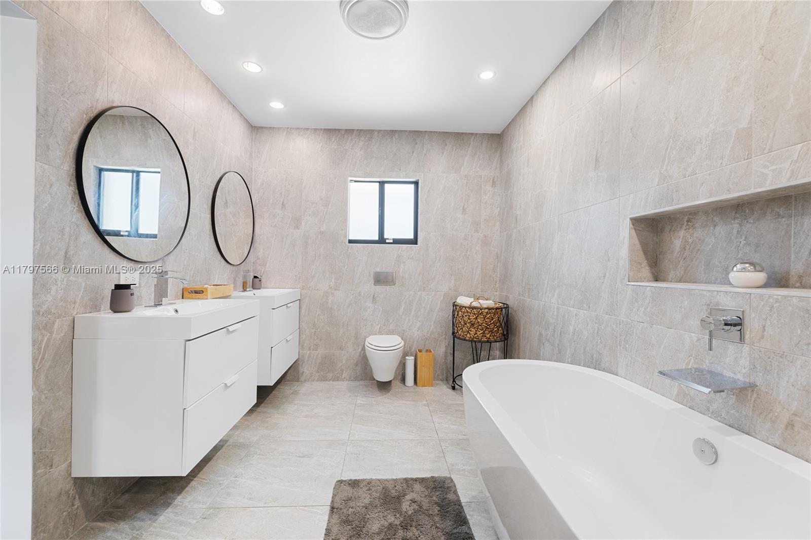 HIGHLAND OAK GARDENS SEC - Residential Lease