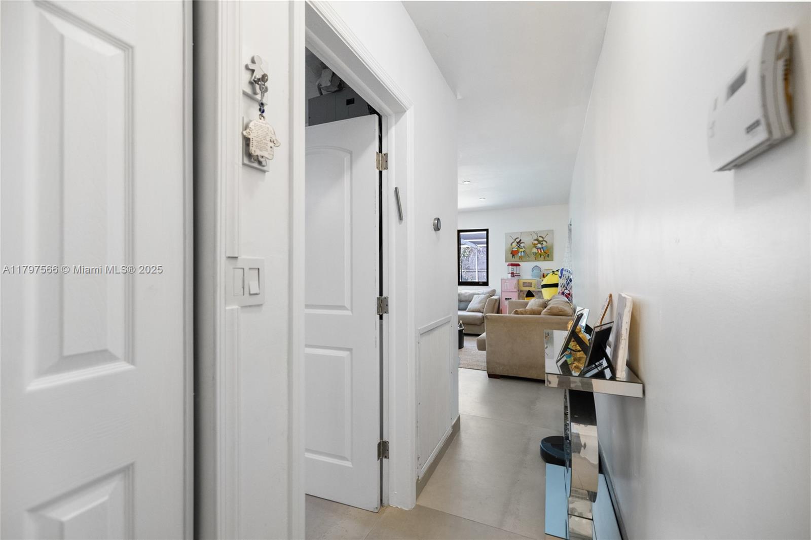 HIGHLAND OAK GARDENS SEC - Residential Lease