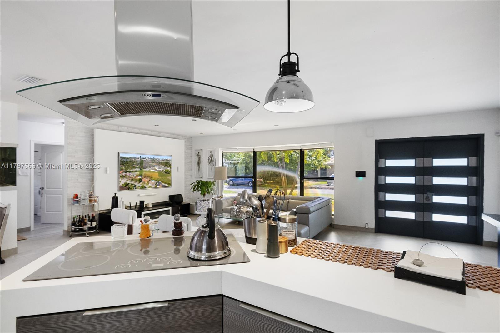 HIGHLAND OAK GARDENS SEC - Residential Lease