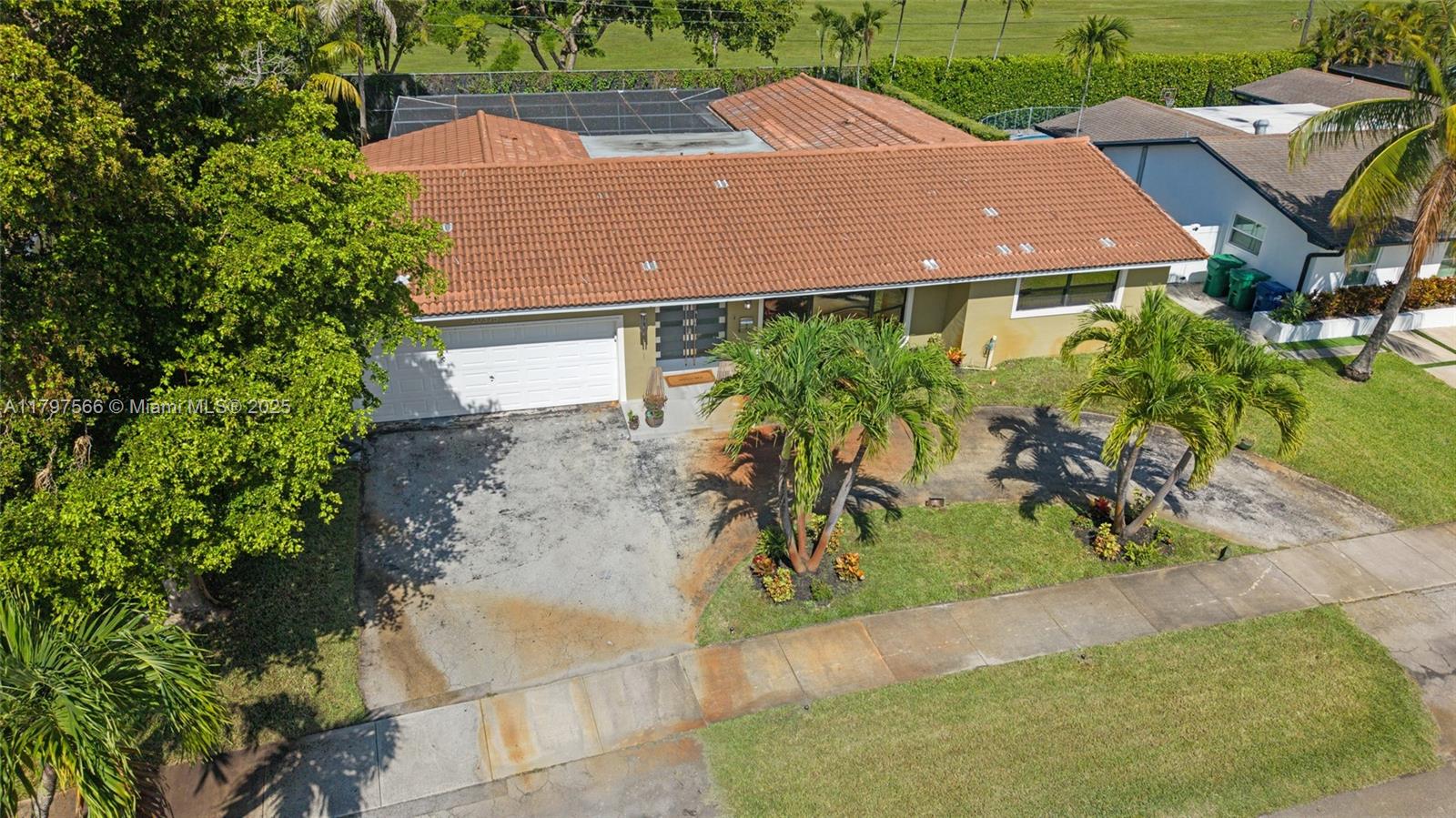 HIGHLAND OAK GARDENS SEC - Residential Lease