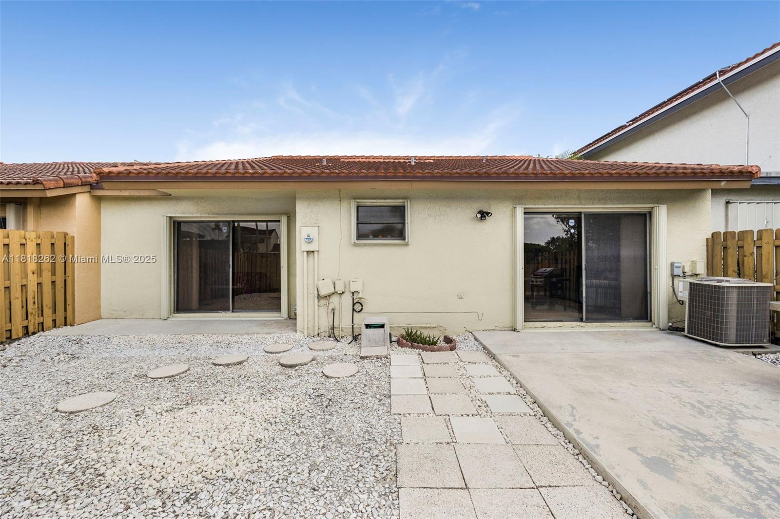 THE MOORS TOWNVILLAS - Residential