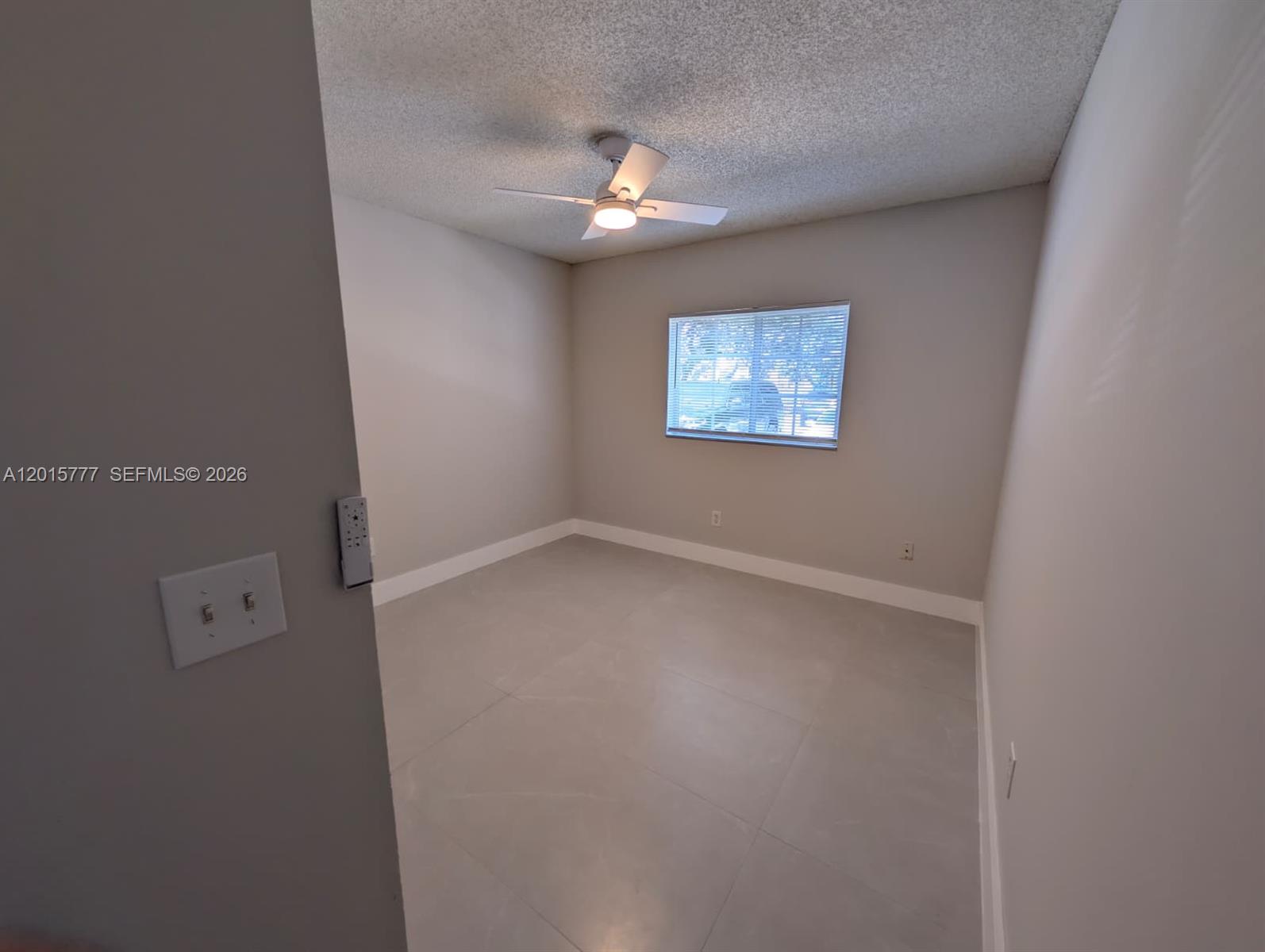 LAKEWOOD AT EMERALD HILLS - Residential Lease