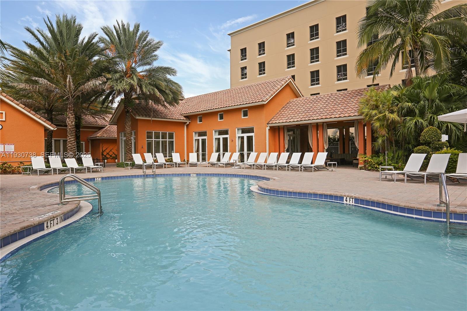 AVENTURA MARINA CONDO NUM - Residential