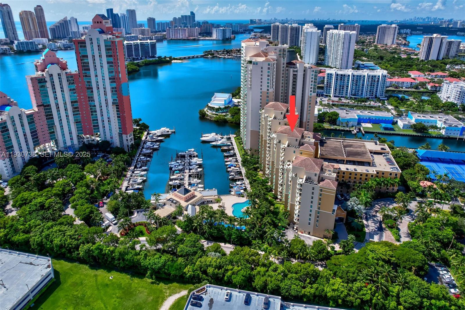 AVENTURA MARINA CONDO NUM - Residential