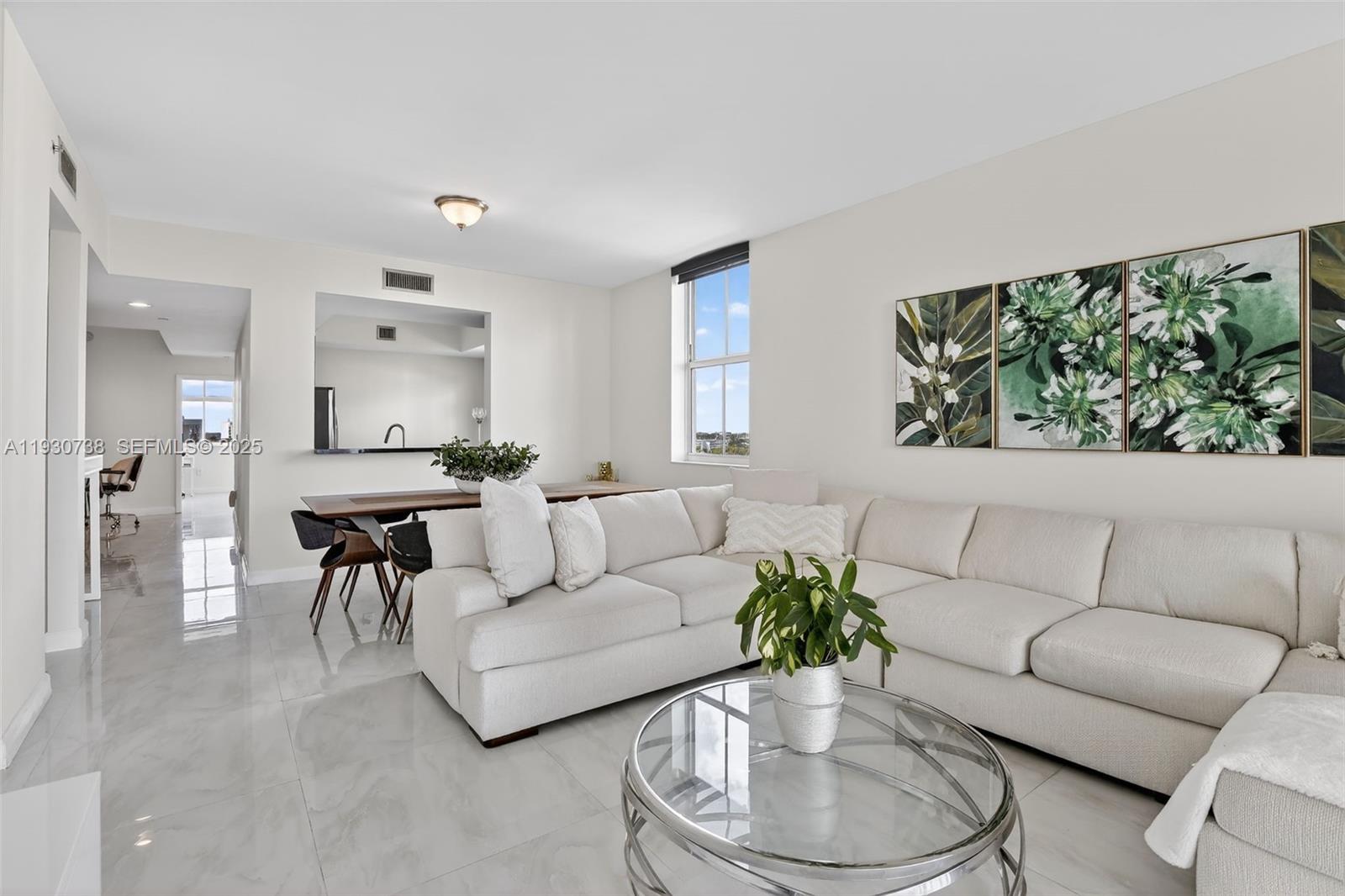 AVENTURA MARINA CONDO NUM - Residential