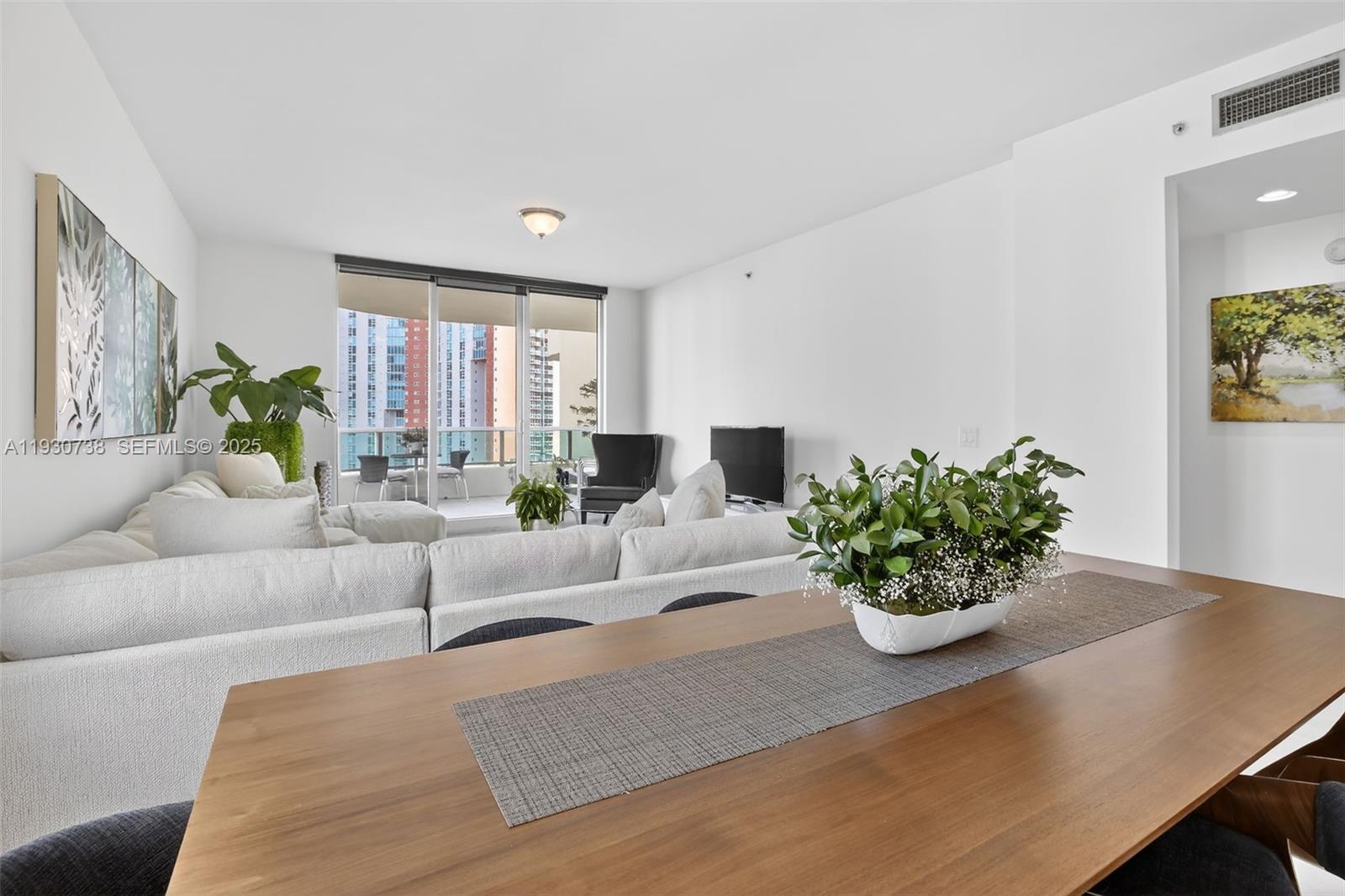 AVENTURA MARINA CONDO NUM - Residential