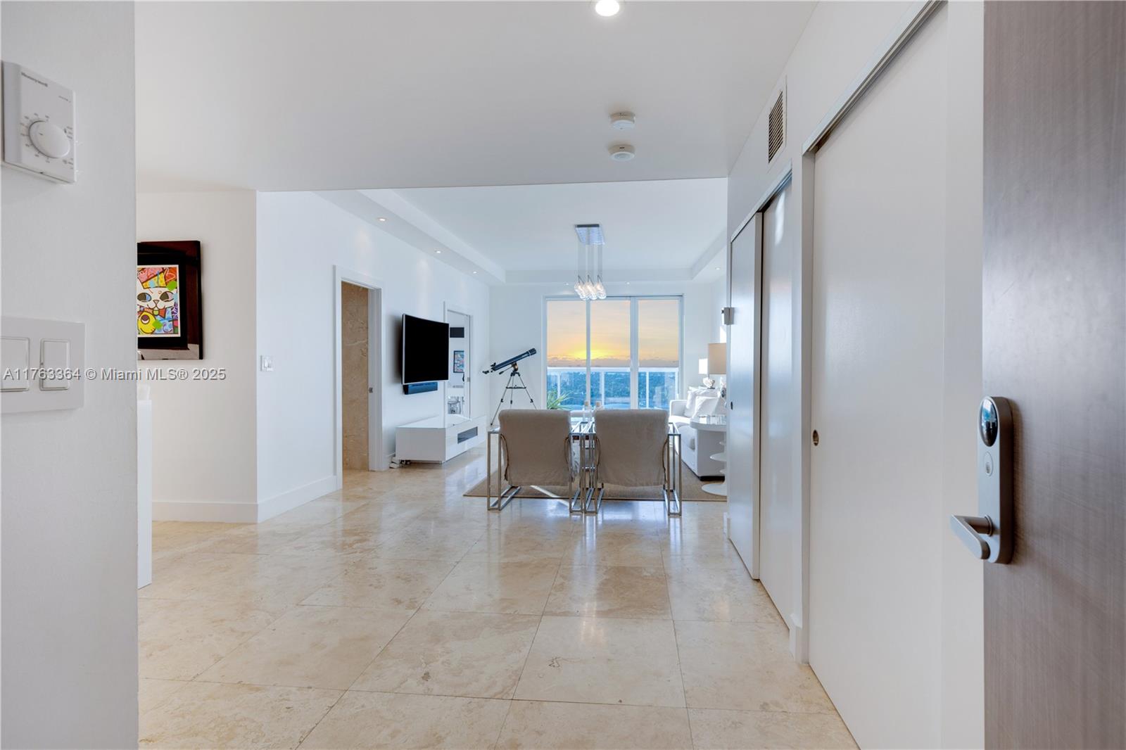 RONEY PALACE CONDO - Residential