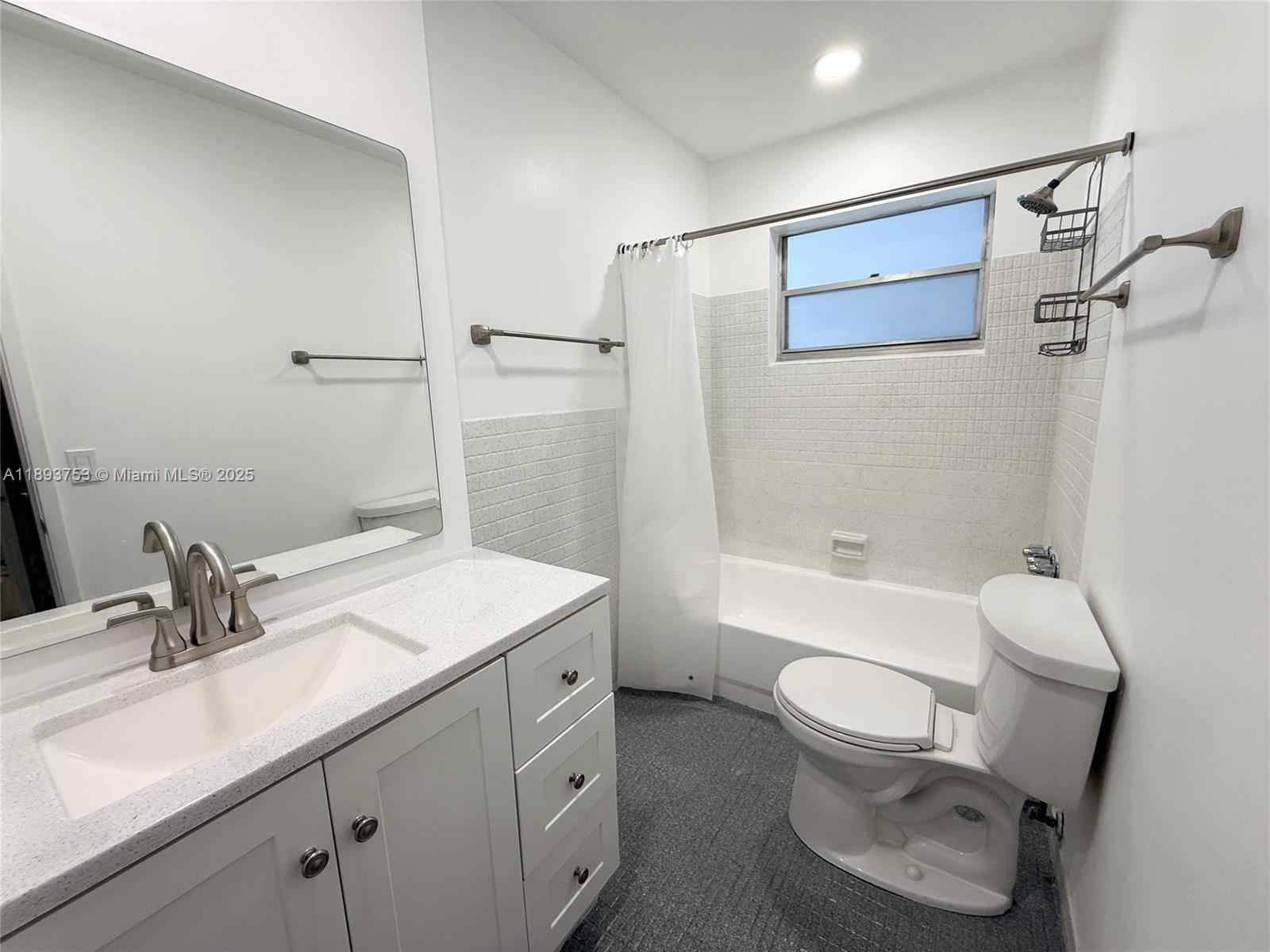 FAIRWAYS ROYALE CONDO - Residential