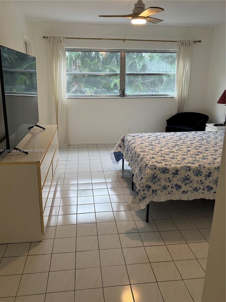 FAIRWAYS ROYALE CONDO - Residential