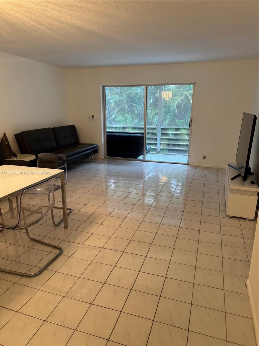 FAIRWAYS ROYALE CONDO - Residential