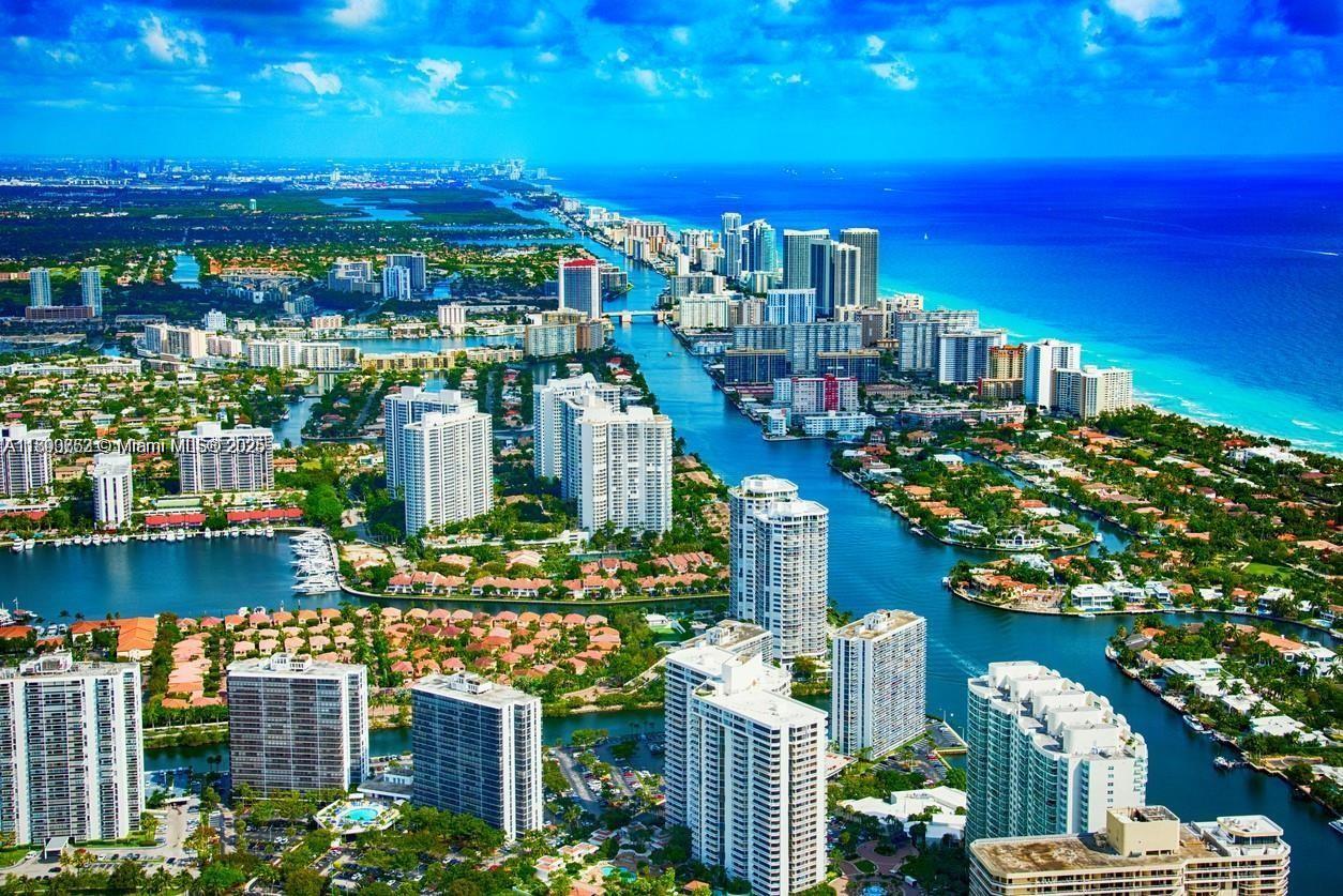 FAIRWAYS ROYALE CONDO - Residential