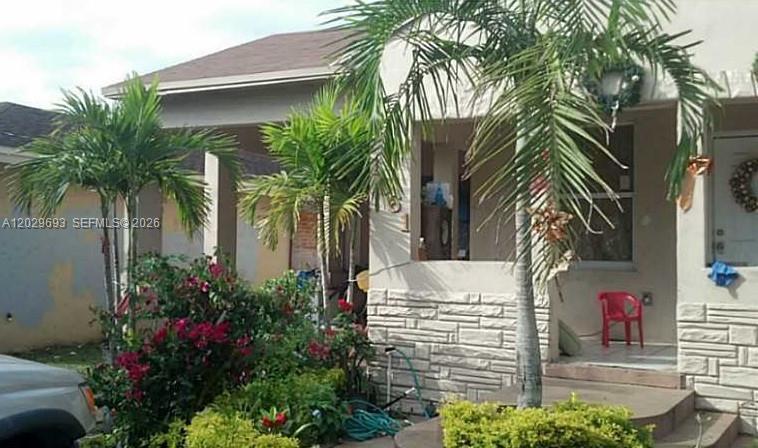 1061 NW 9th Ct