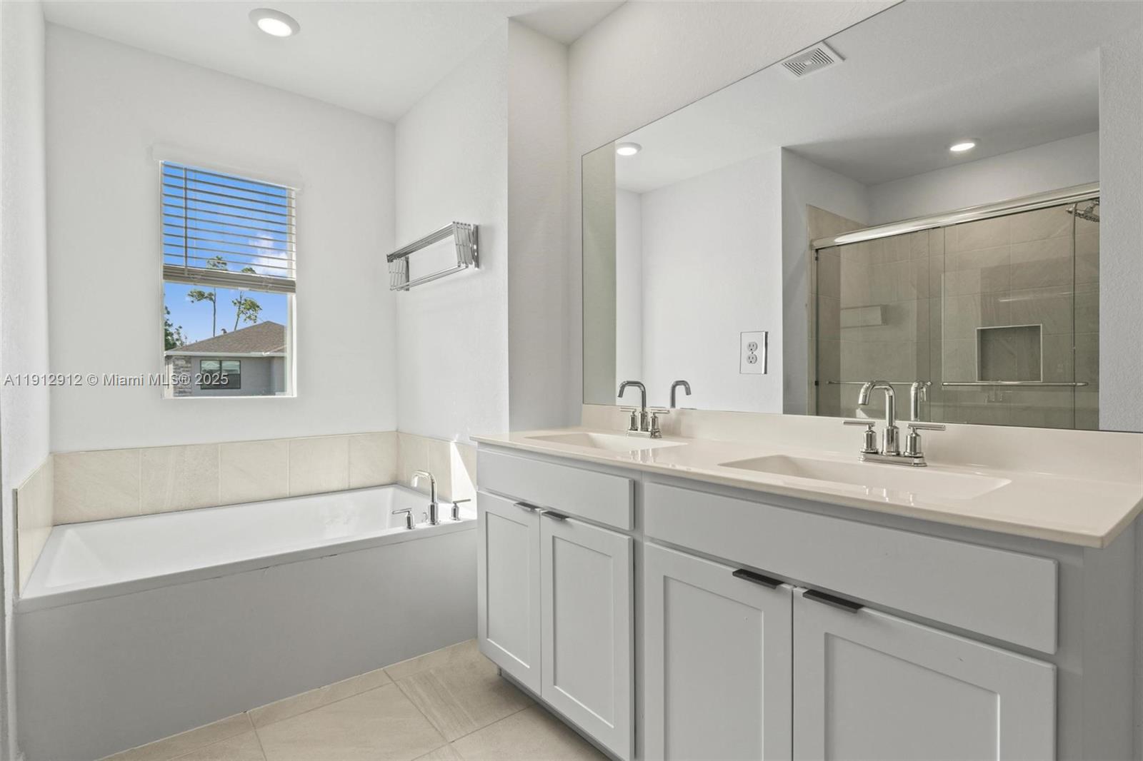 DIXIE HEIGHTS - Residential