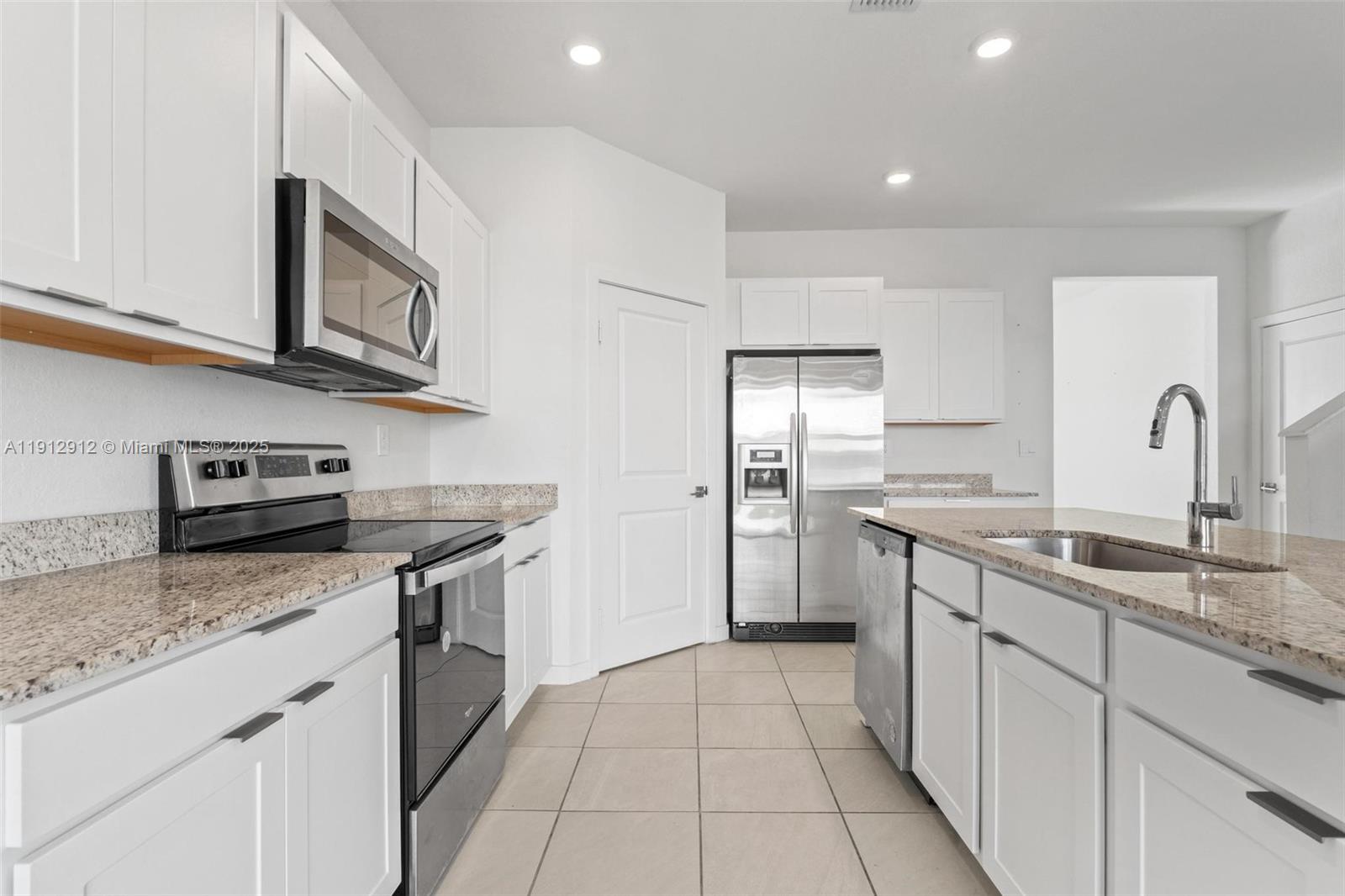 DIXIE HEIGHTS - Residential