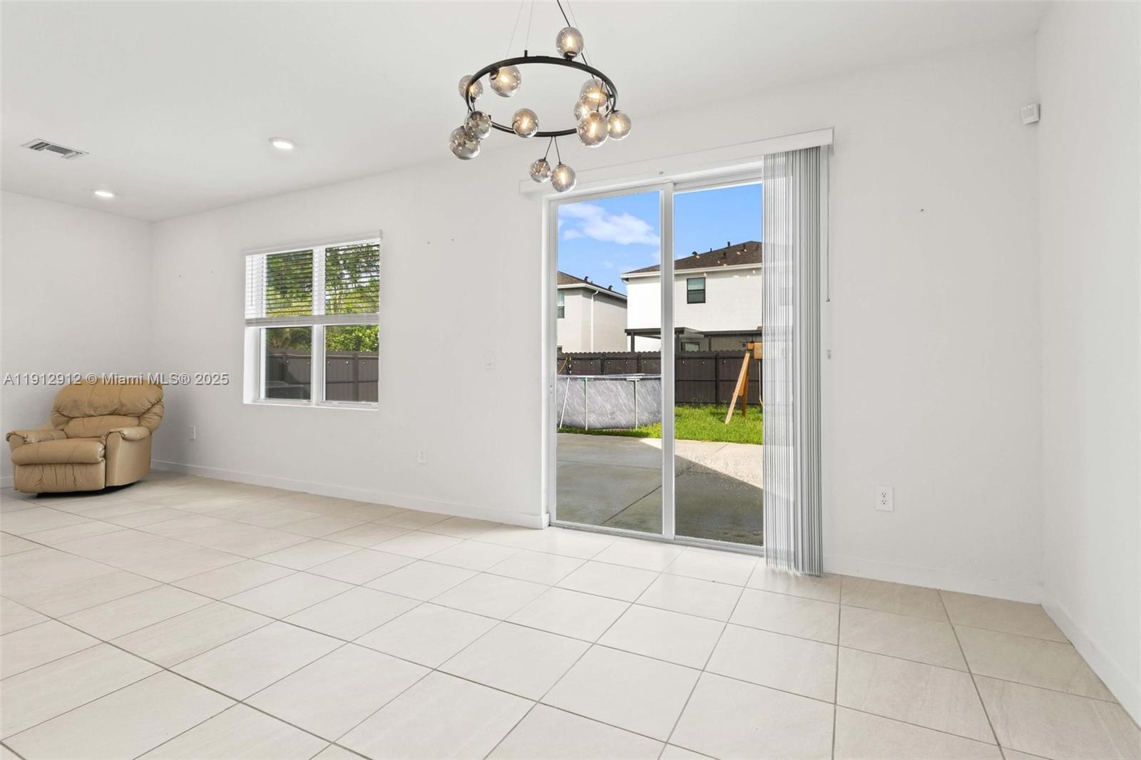 DIXIE HEIGHTS - Residential