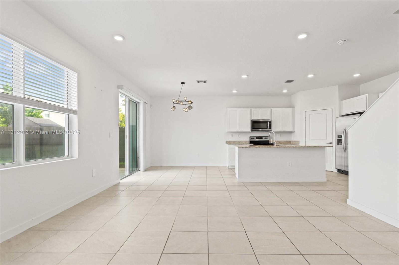 DIXIE HEIGHTS - Residential