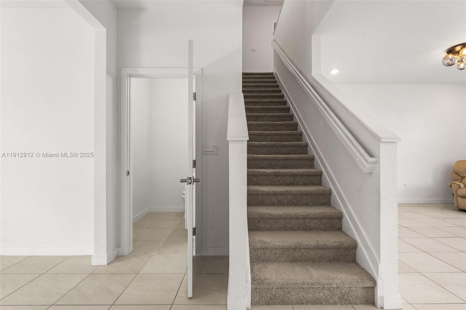 DIXIE HEIGHTS - Residential