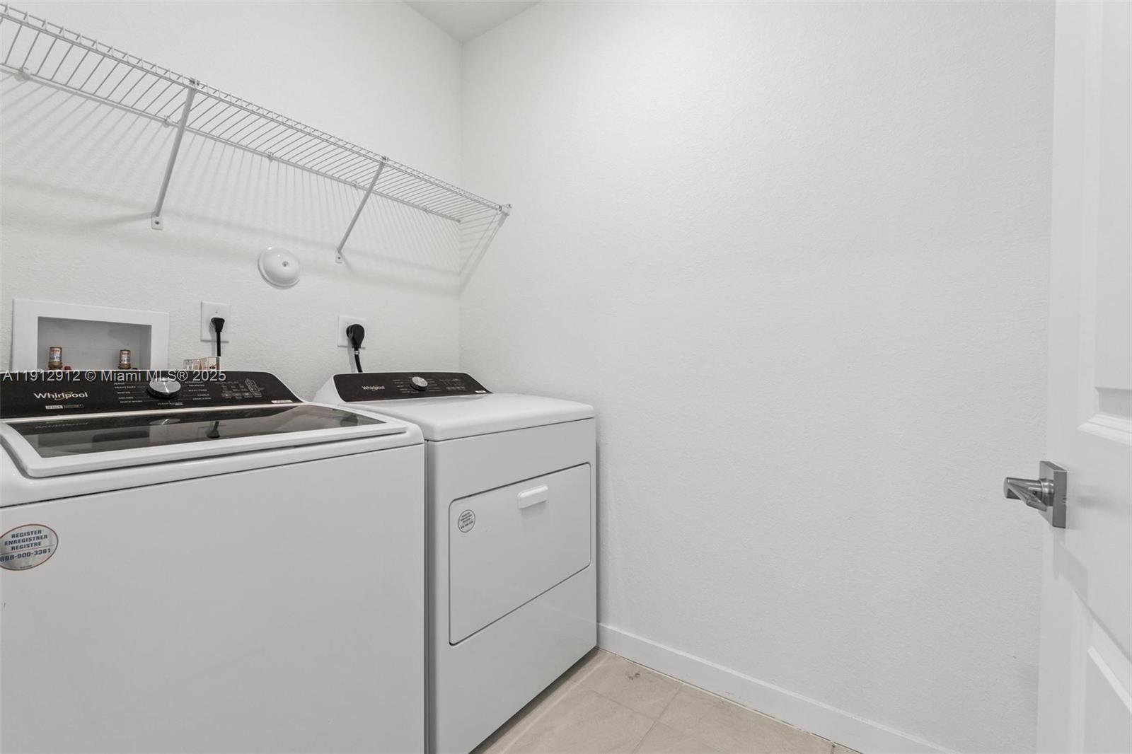 DIXIE HEIGHTS - Residential