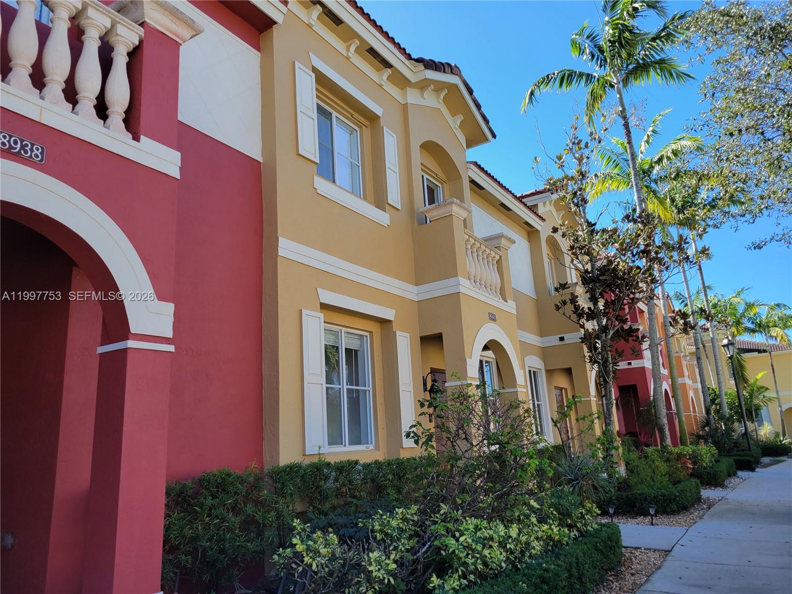 VILLAGE WALK CONDO - Residential Lease